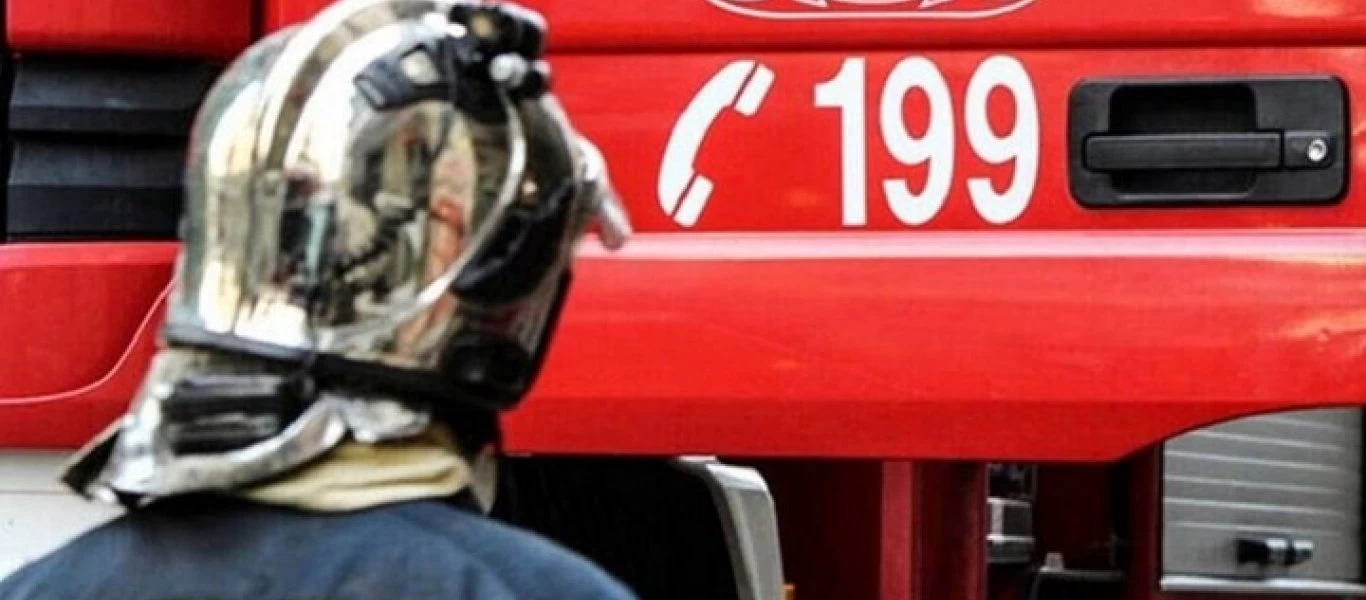 Φωτιά ξέσπασε σε μονοκατοικία στα Τρίκαλα - Νεκρός ένας άνδρας